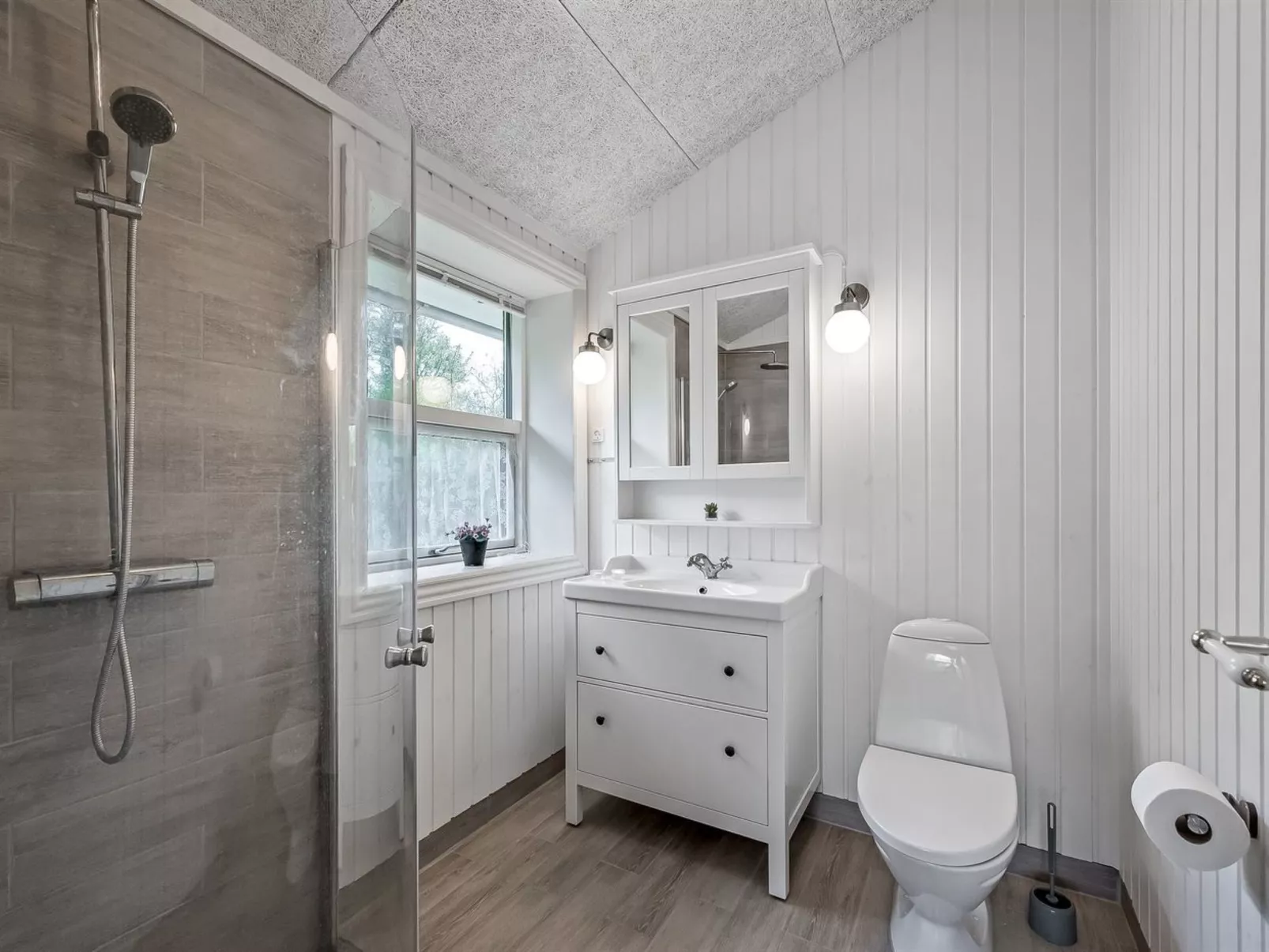 "Veijo" - 400m to the fjord-Binnen