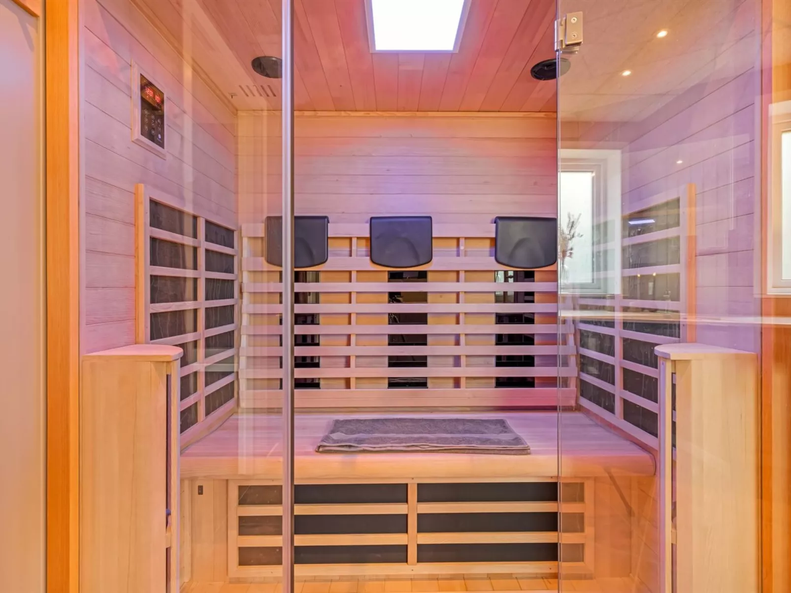 "Baggi" - 900m from the sea-Binnen