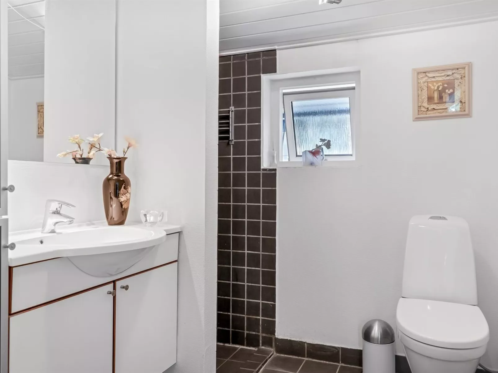 "Neli" - 850m to the fjord-Binnen