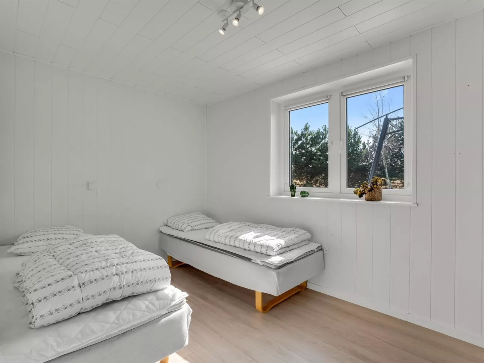 "Amdi" - 1.3km from the sea-Binnen