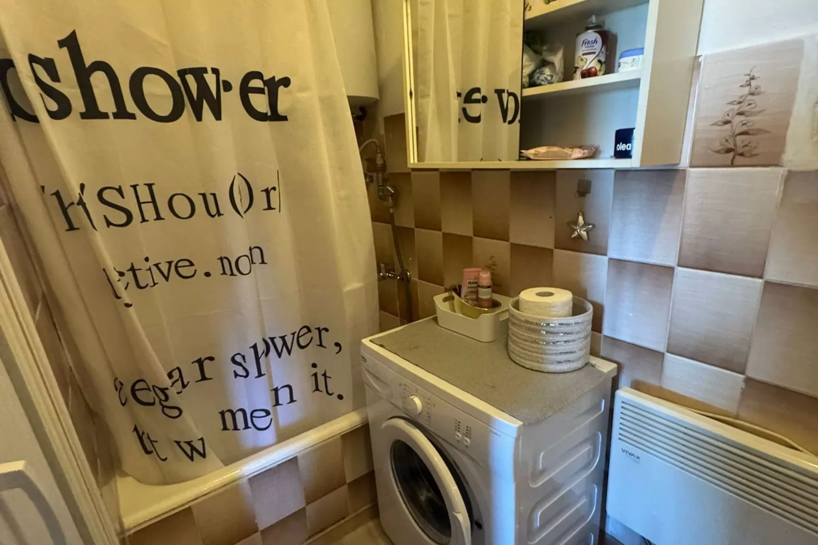 One Bedroom Apartment with Hot Tube