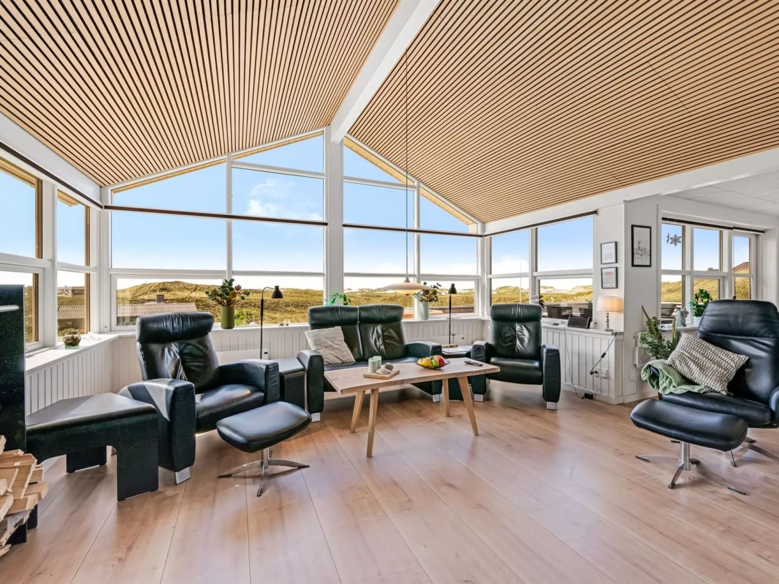 "Ema" - 500m from the sea-Binnen