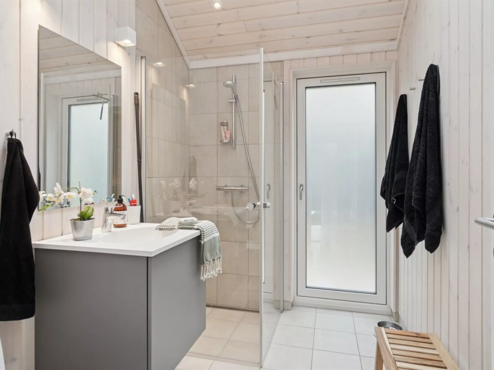 "Aggi" - 850m from the sea-Binnen