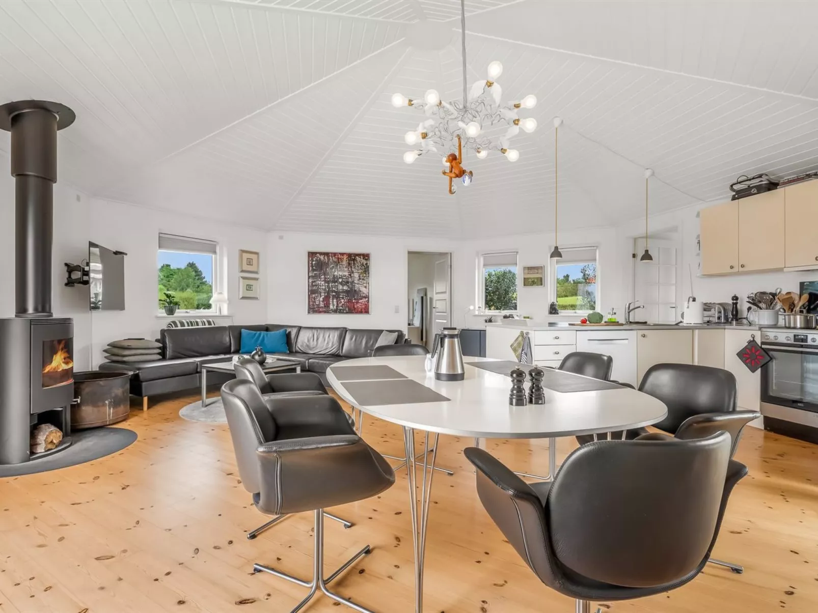 &quot;Glenda&quot; - 2.1km from the sea-Binnen