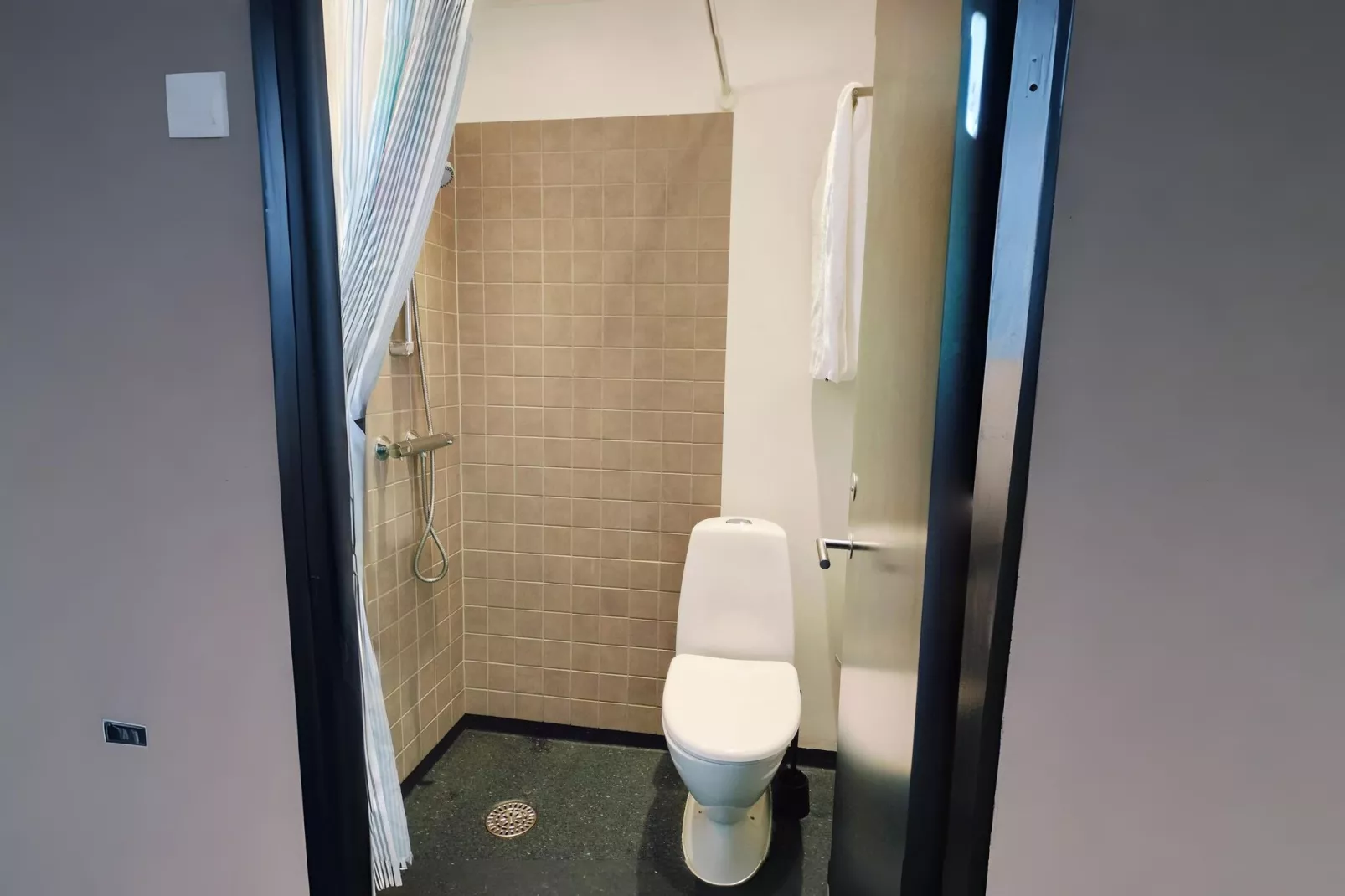 Jomfru Ane Premium Single-Badkamer