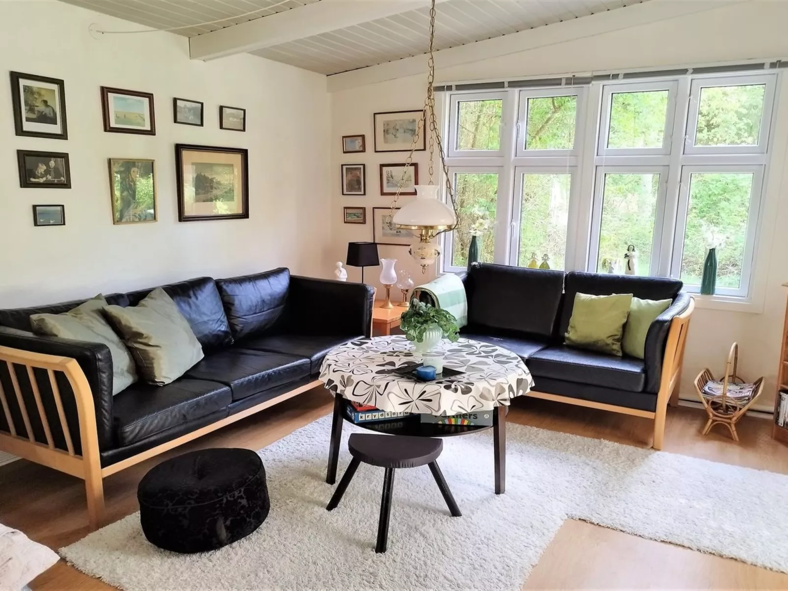 "Deik" - 2km to the fjord-Binnen