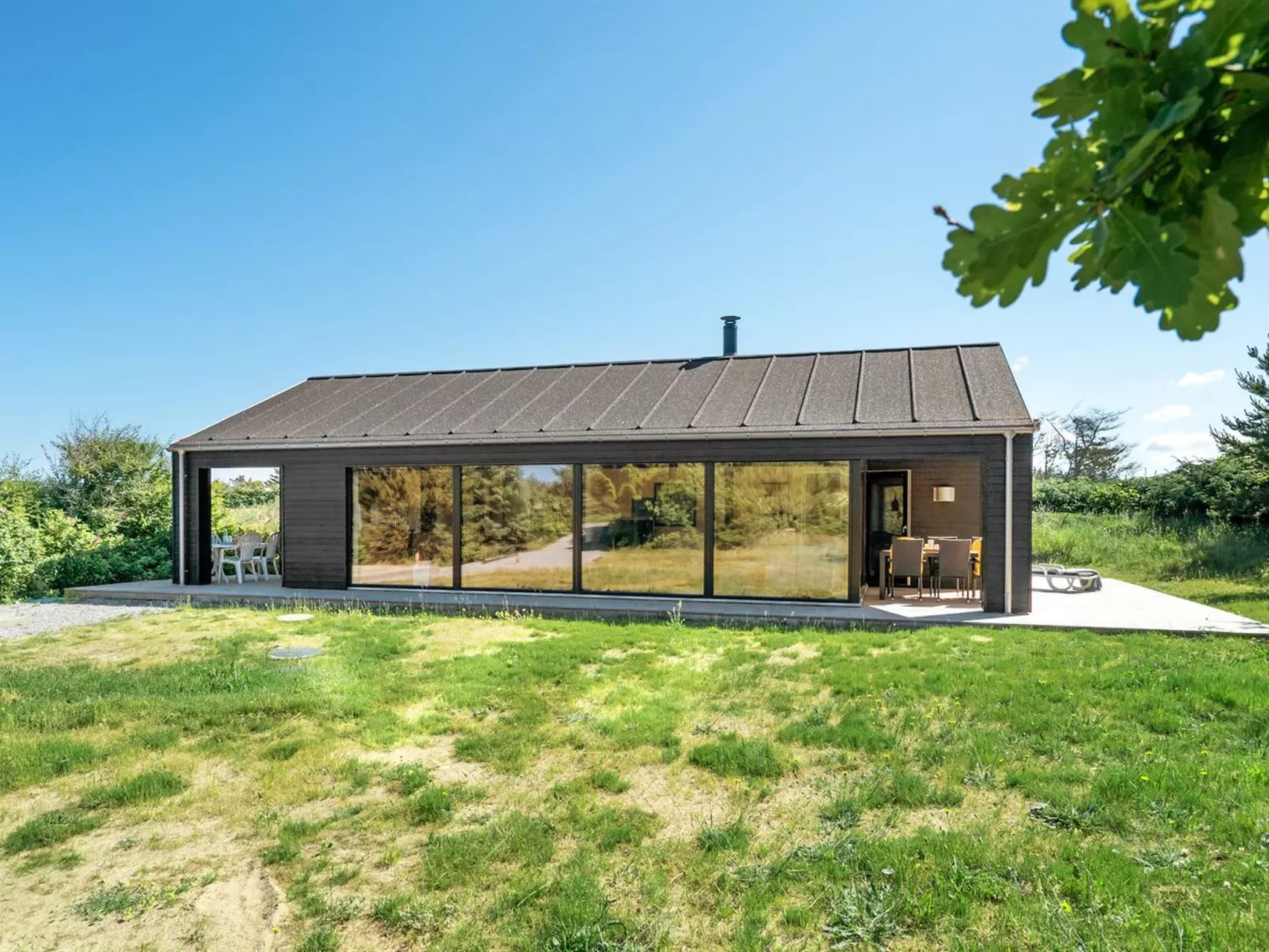 "Ilmarinen" - 561m from the sea-Buiten