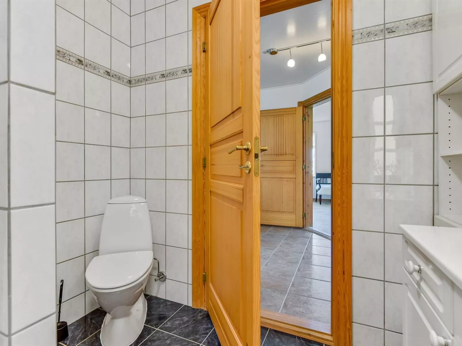 "Reeta" - 32km from the sea-Binnen