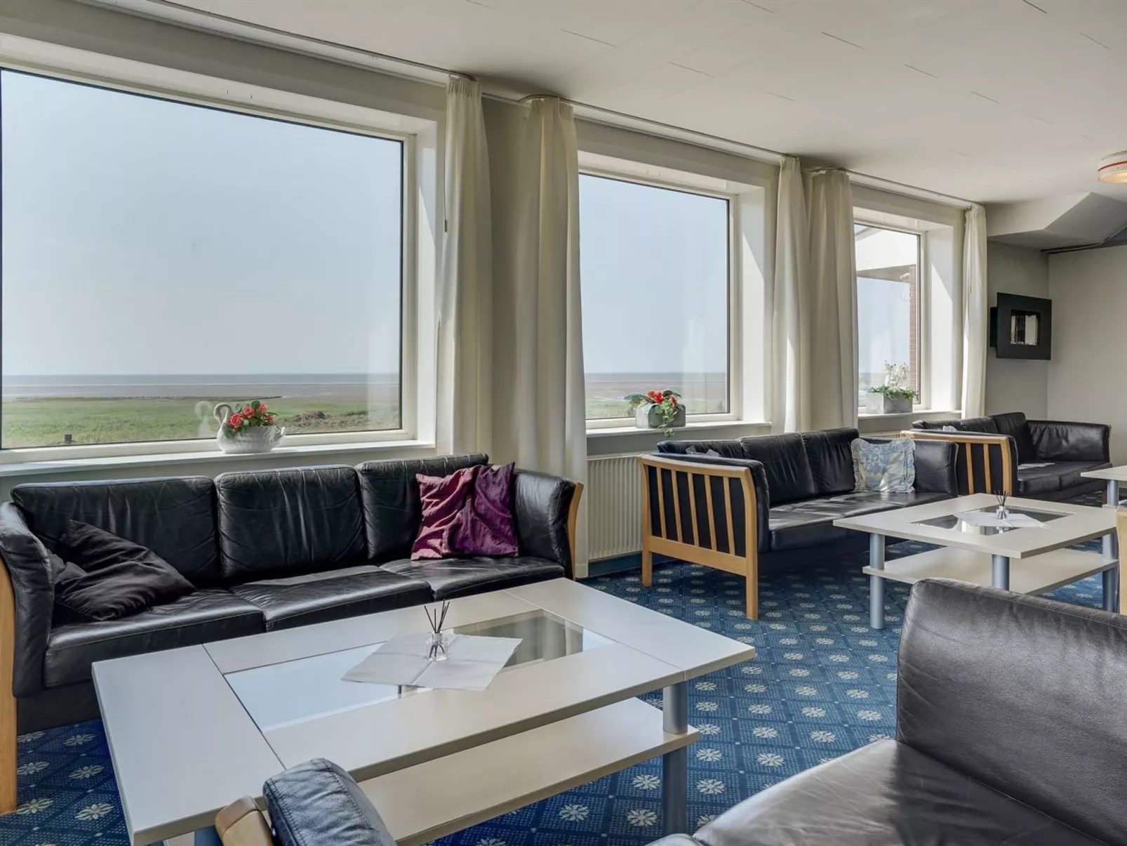 "Stilla" - 35km from the sea-Binnen