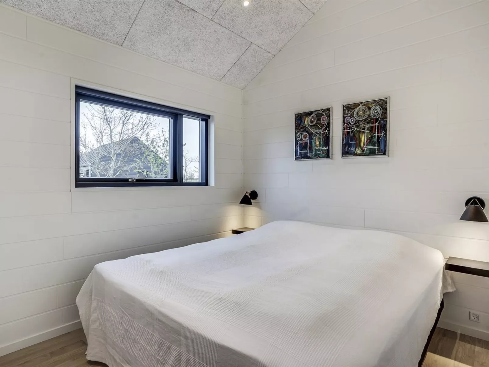 "Jonne" - 200m to the fjord-Binnen