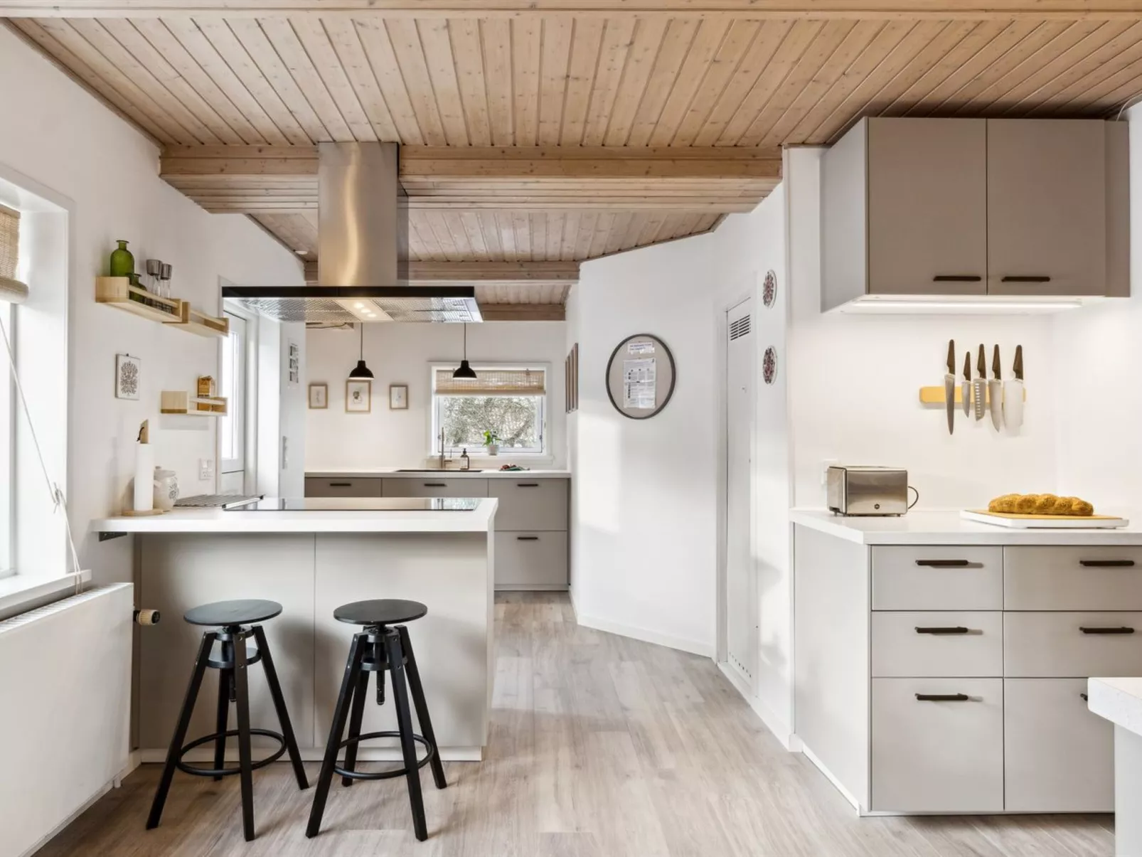 "Dana" - 525m from the sea-Binnen