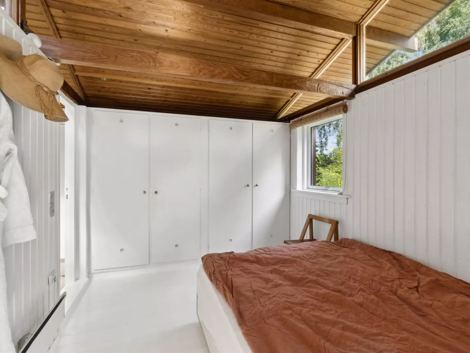 "Lauri" - 2.3km from the sea-Binnen