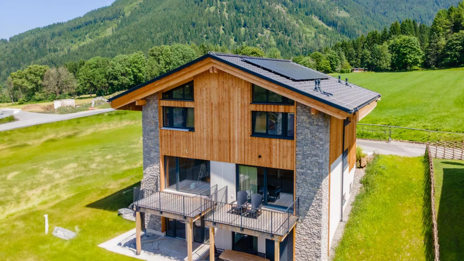 Grebenzen Lodge Starnberg 60A-Buitenkant zomer