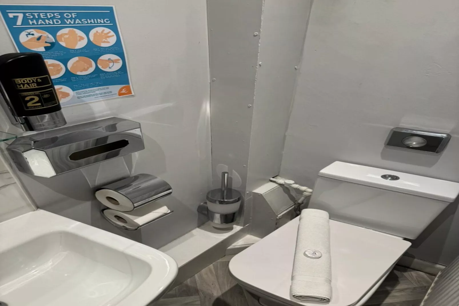 Deluxe Double Room-Badkamer