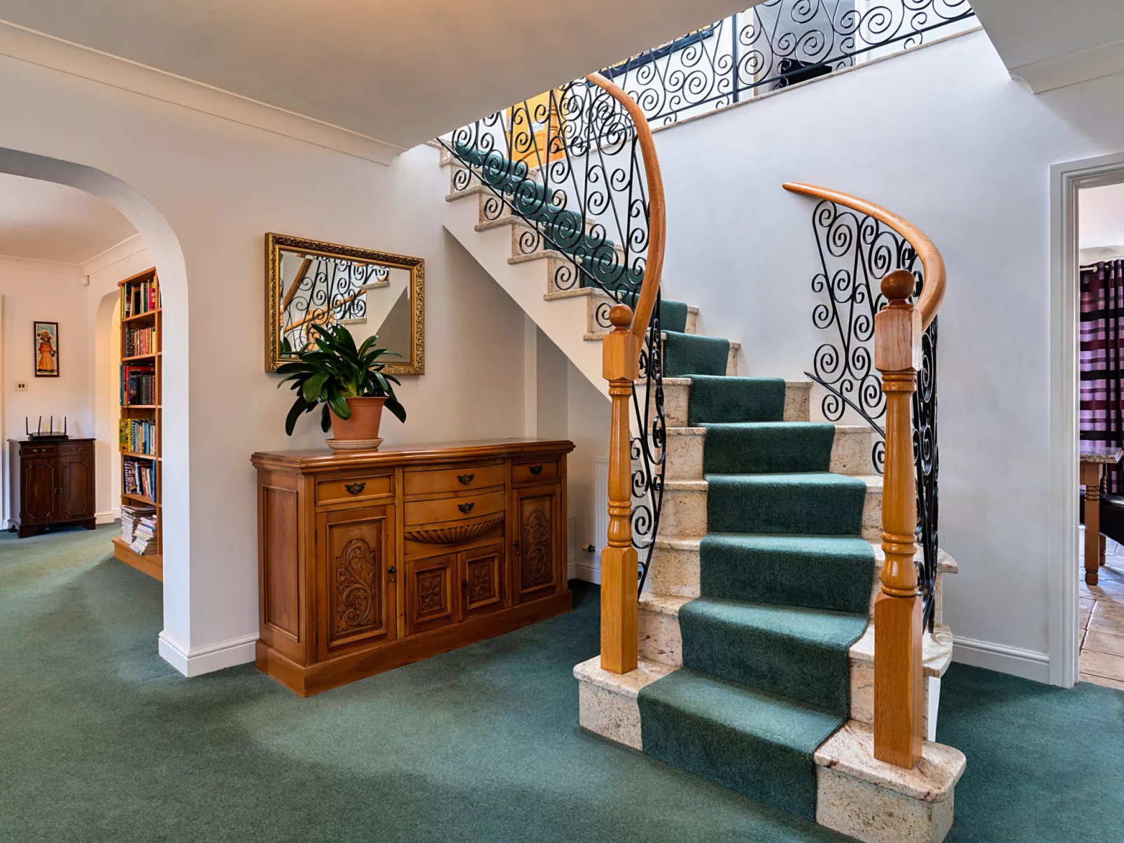 Gratton House-Binnen