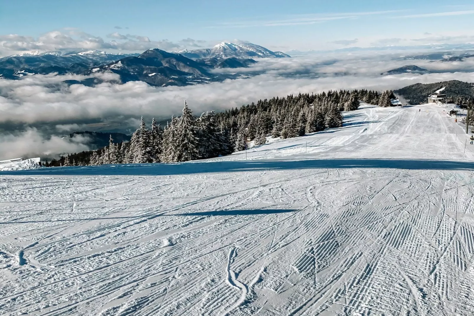 Mountain View Villa with Sauna and Hot-Tub - Three Bedroom Villa with Sauna and Hot-Tub-Uitzicht