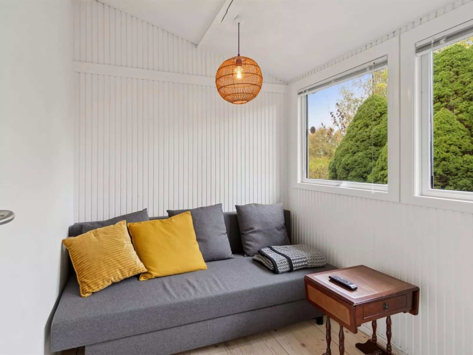 "Gun" - 300m to the fjord-Binnen