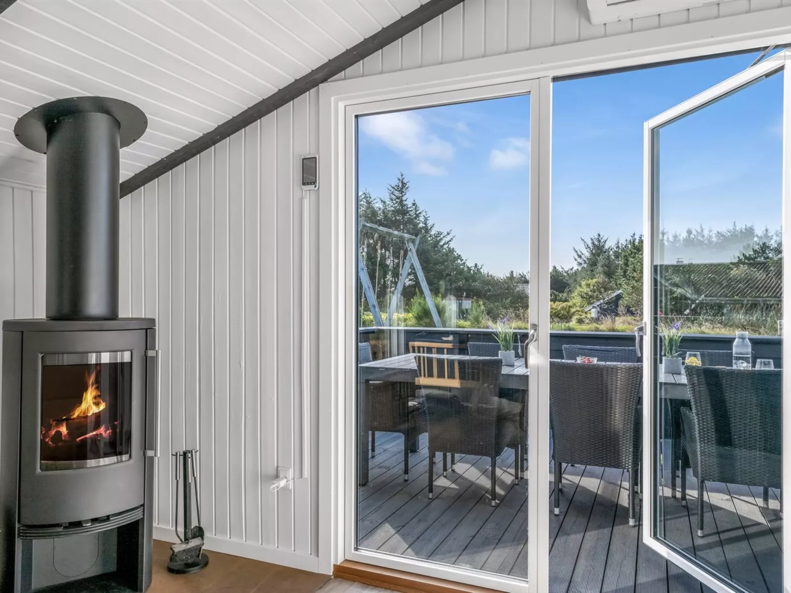 "Teoline" - 500m to the fjord-Binnen