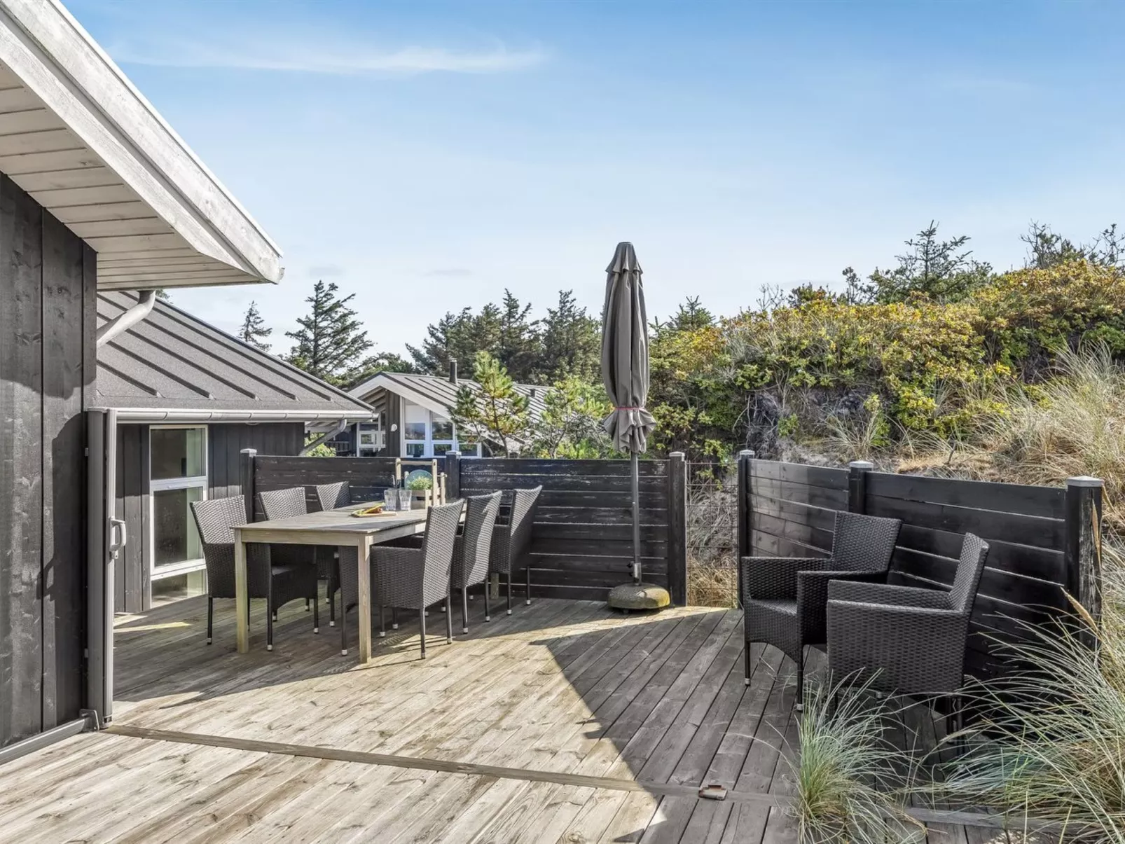 "Elna" - 400m from the sea-Buiten