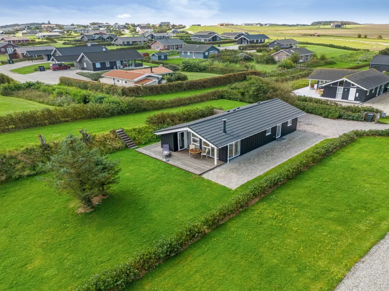 "Tanna" - 330m to the fjord-Buiten