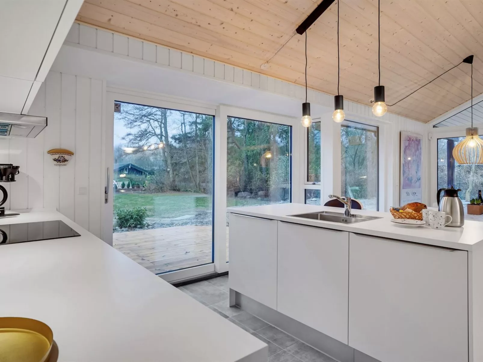 "Thora" - 800m from the sea-Binnen