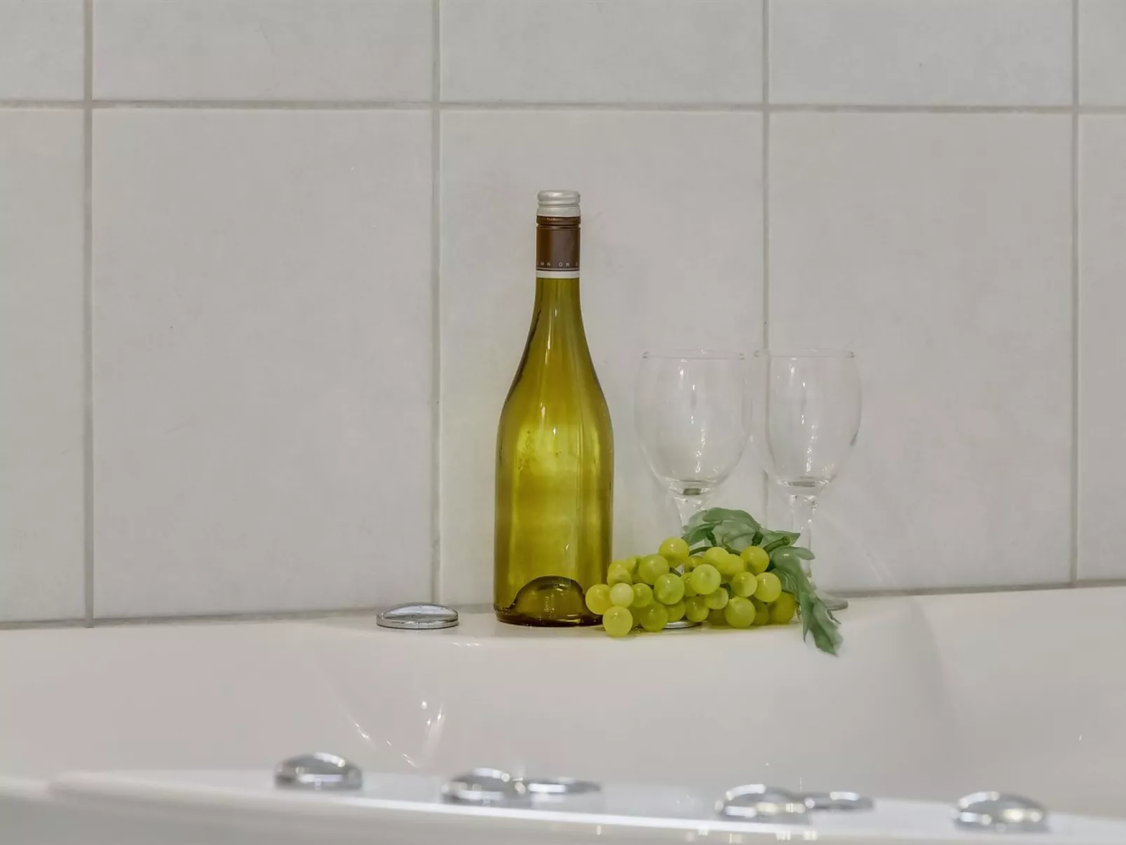 "Maj" - 150m from the sea-Binnen