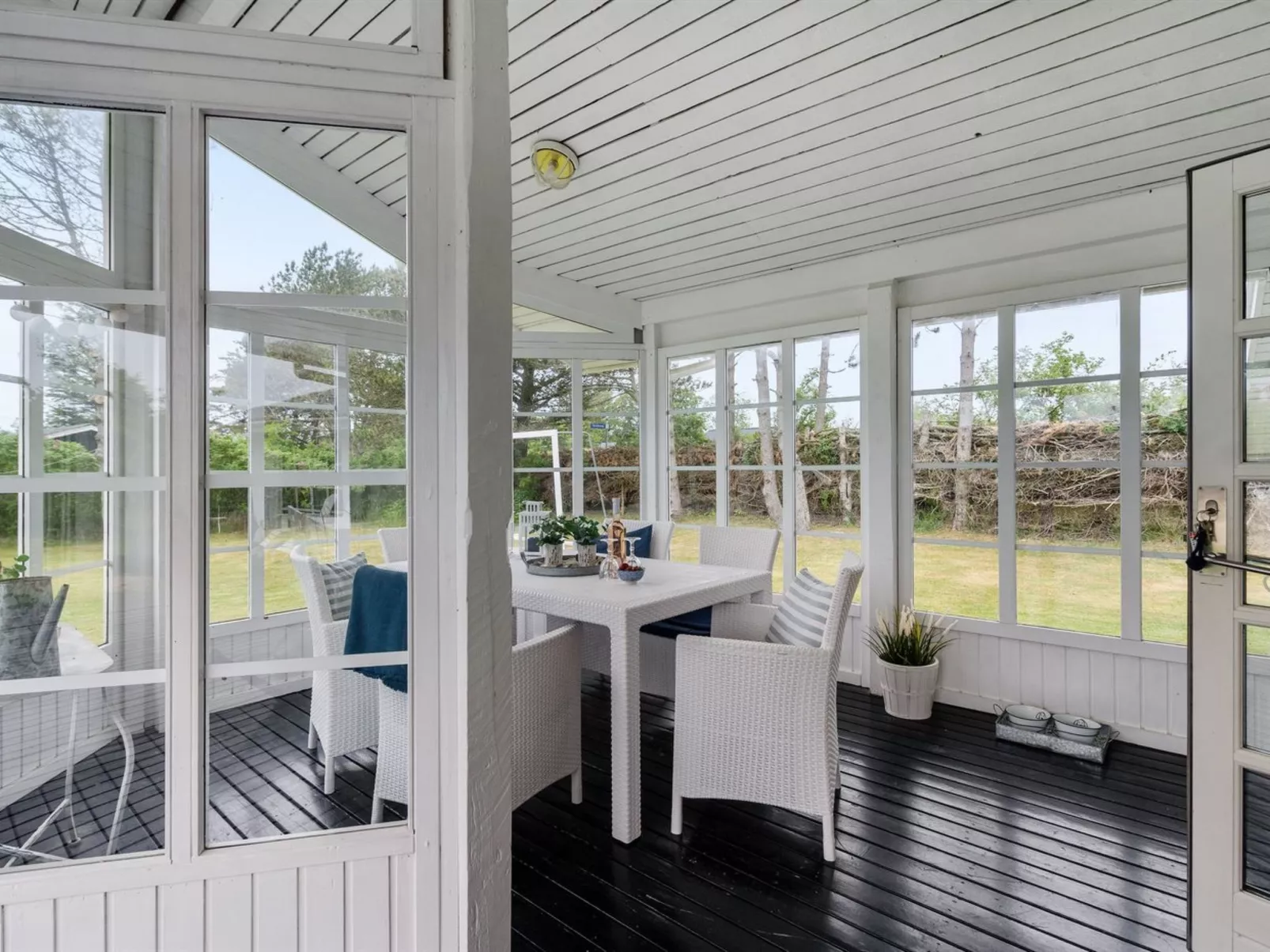 "Gunnulf" - 750m from the sea-Binnen