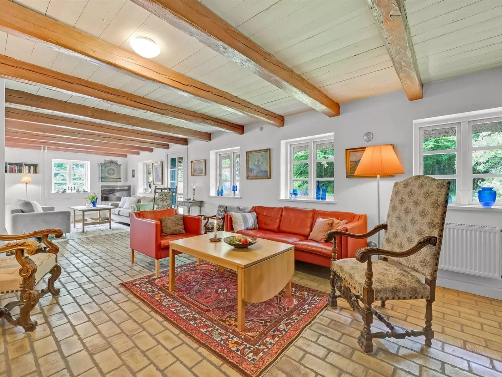 "Tatiane" - 10km from the sea-Binnen