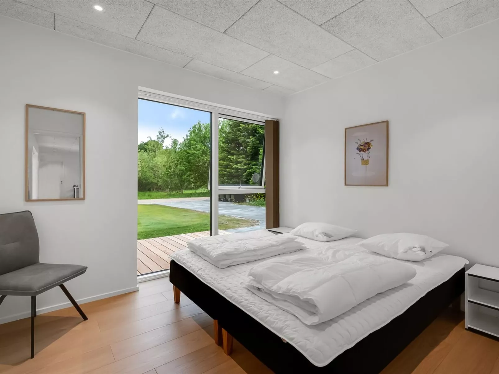 "Hortense" - 900m from the sea-Binnen