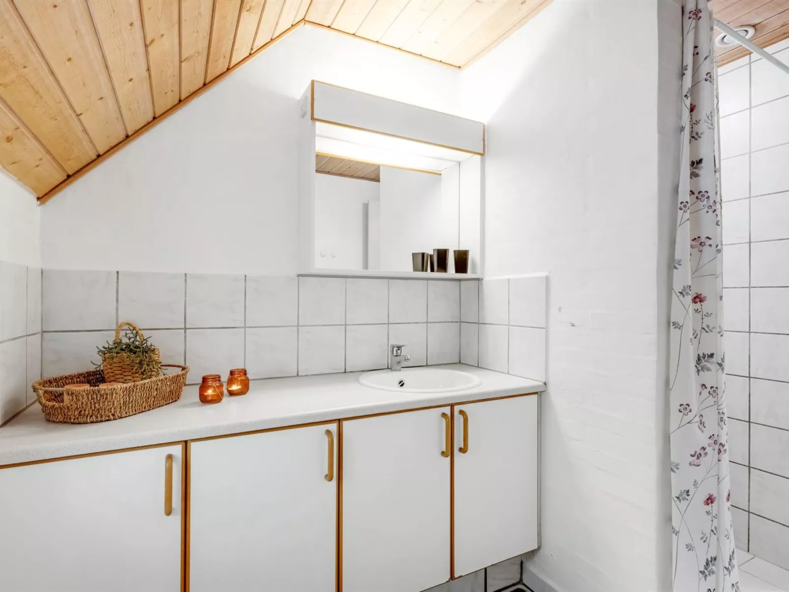 "Ulf" - 2km from the sea-Binnen