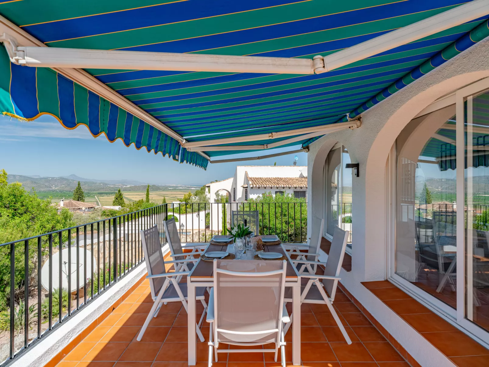 Villa Gran Vida-Buiten