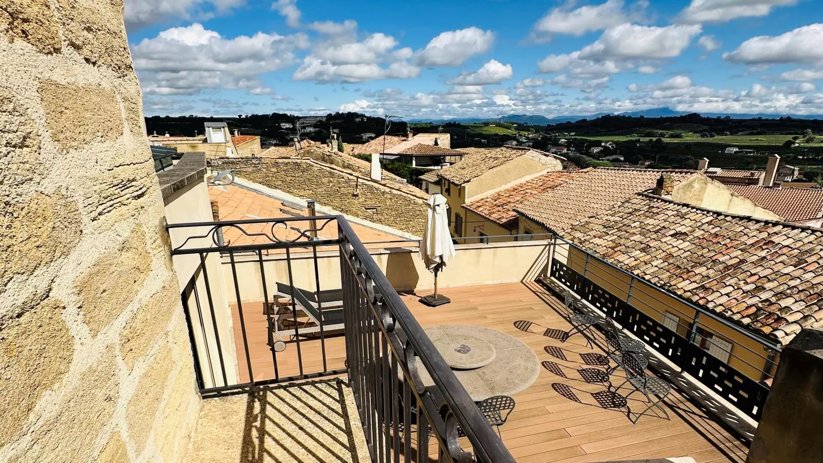 Chateau la Perle-Uitzicht zomer