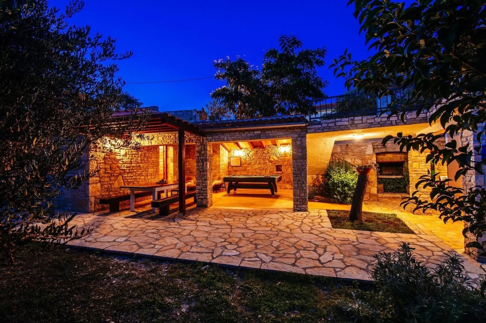 Holiday home Korlat-Tuinen zomer