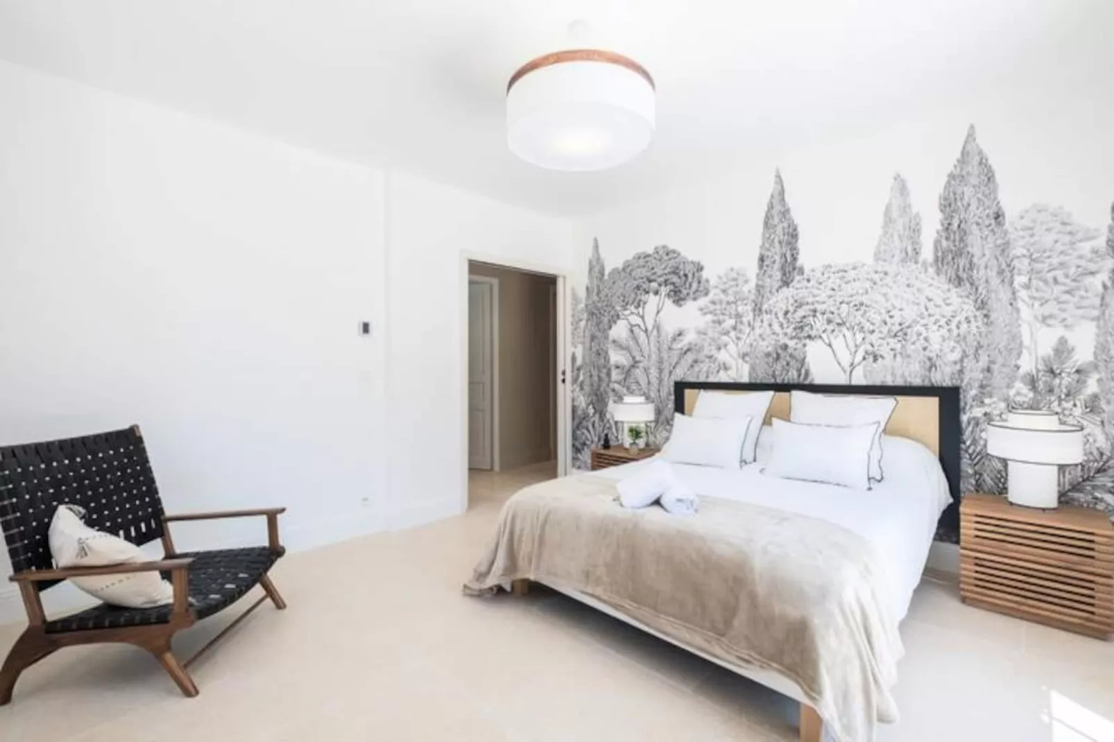 Résidence Bijou De 280m2 Et Piscine à Débordement Au Calme Absolu-Niet-getagd