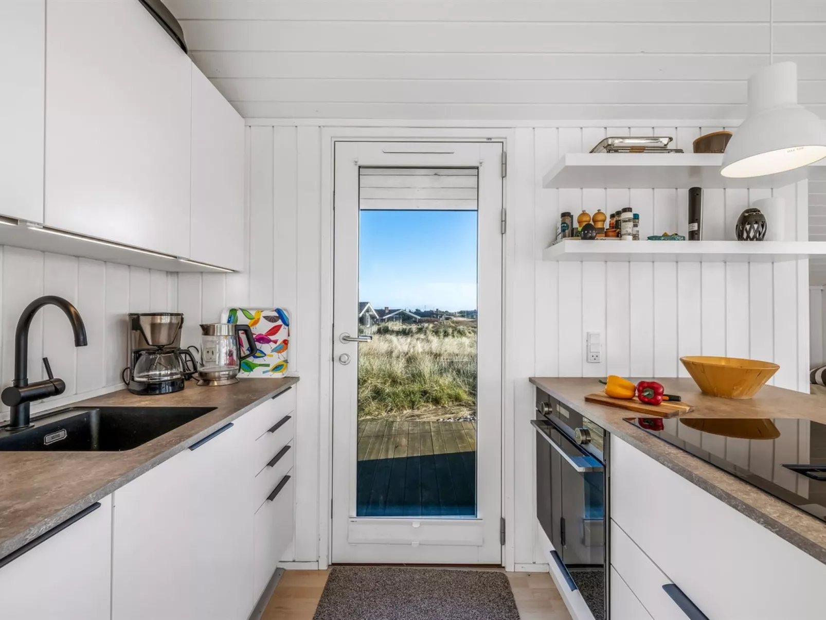 "Thorgny" -  from the sea-Binnen