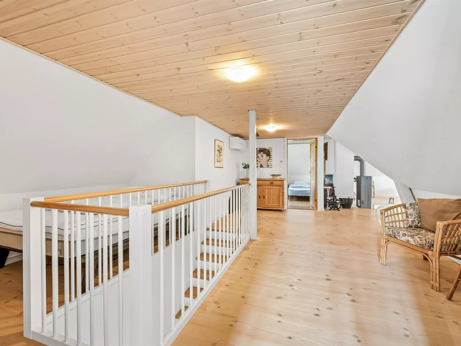 "Urte" -  from the sea-Binnen