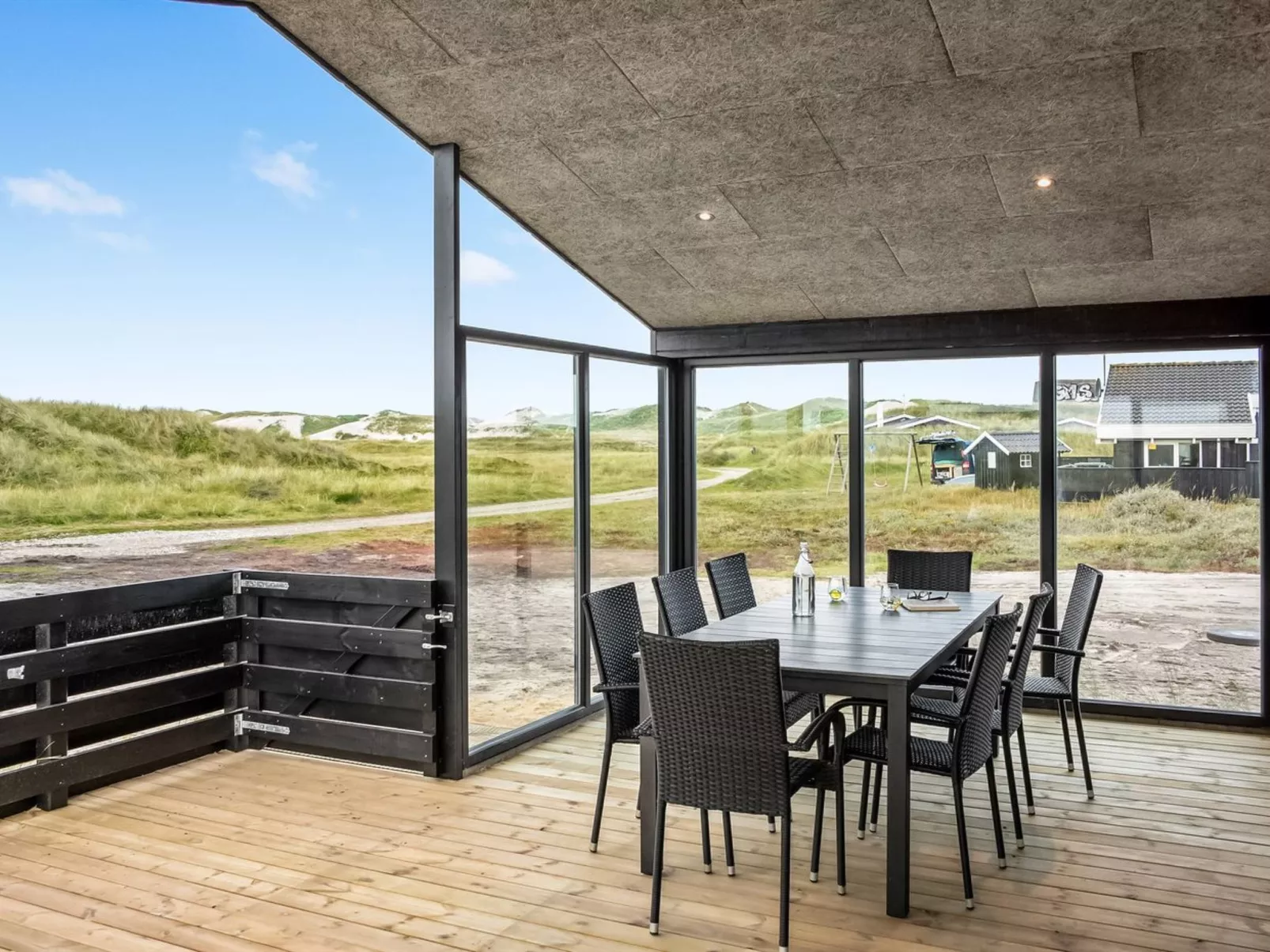 "Birger" - 300m from the sea-Buiten