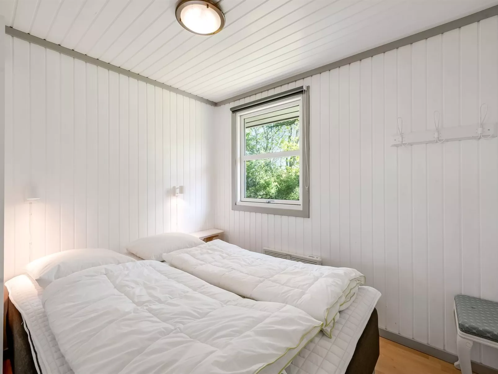 "Raisa" - 200m to the fjord-Binnen