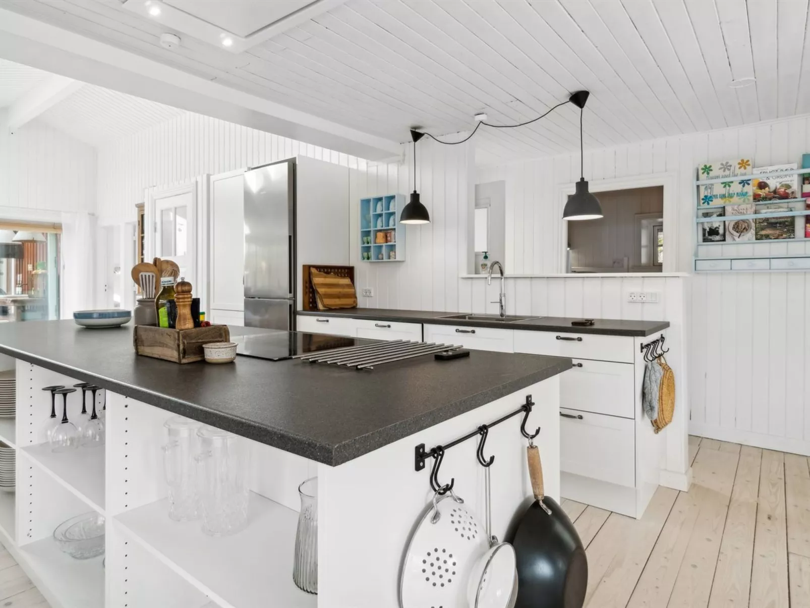 "Tarje" - 320m from the sea-Binnen