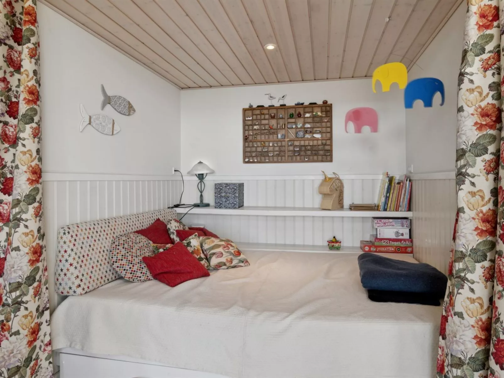 "Hening" - 50m from the sea-Binnen