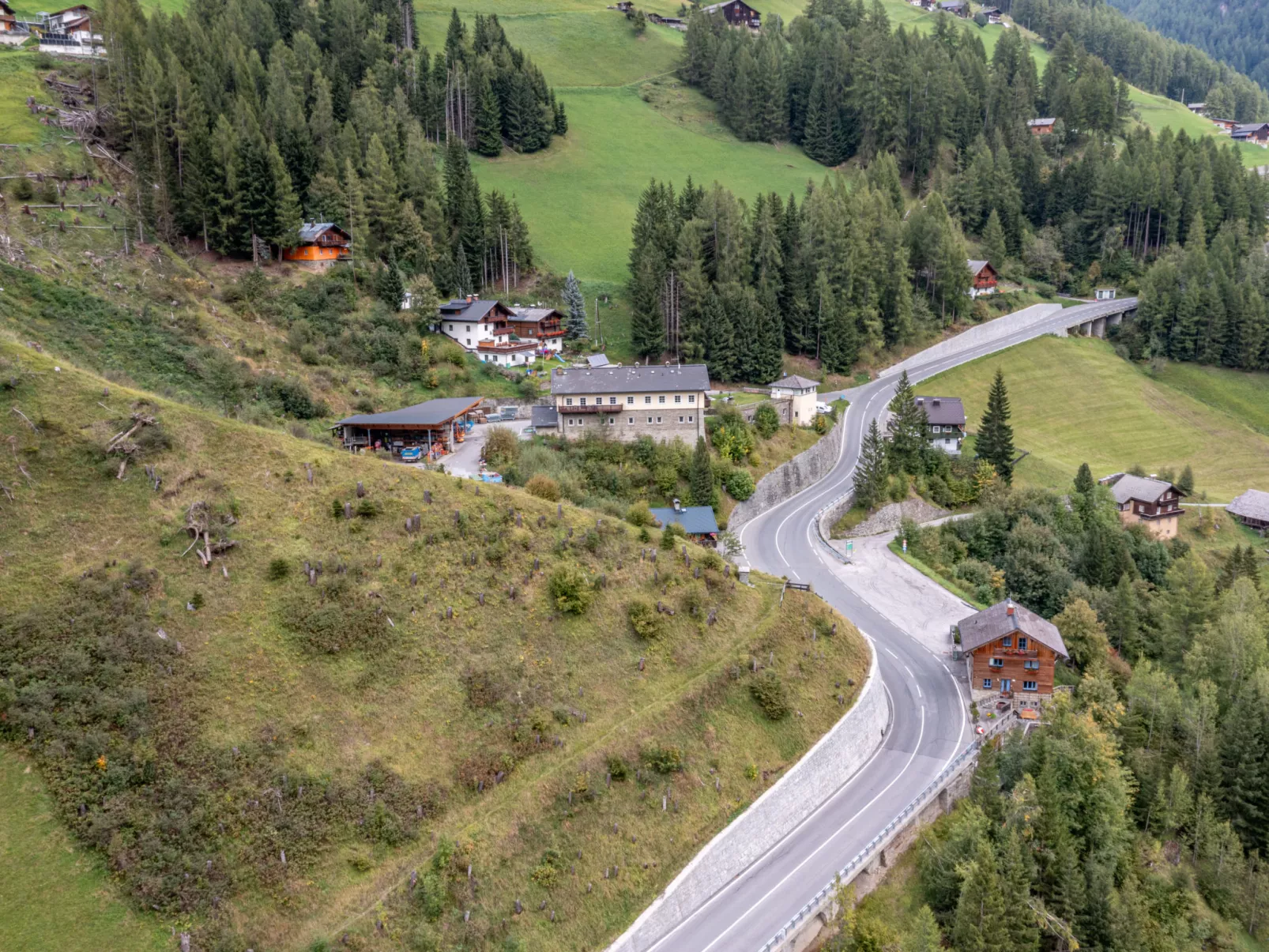 Adlerhorst/Chalet Großglockner-Buiten