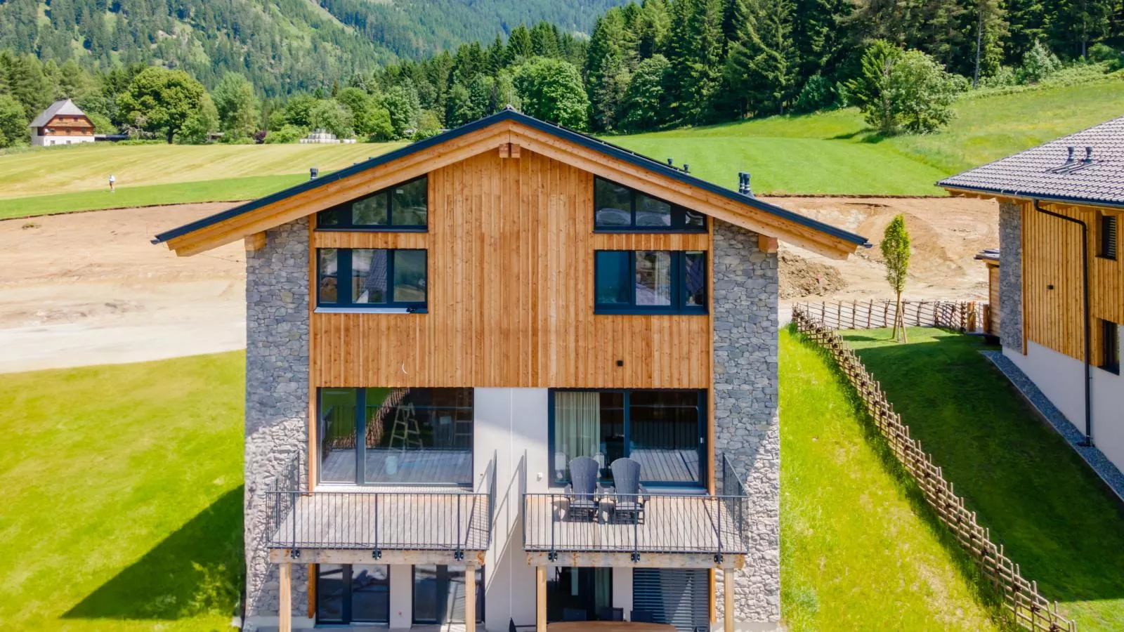 Grebenzen Lodge Starnberg 60A-Buitenkant zomer