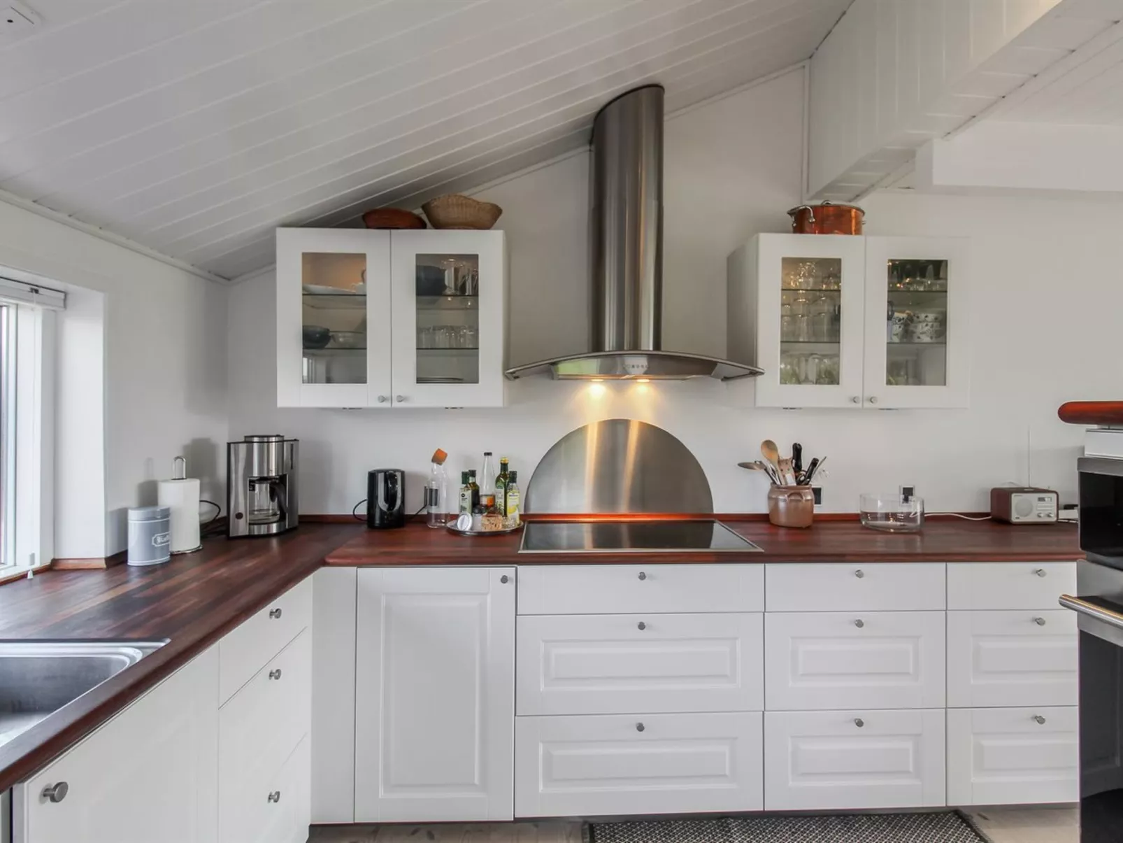 "Bisera" - 150m from the sea-Binnen