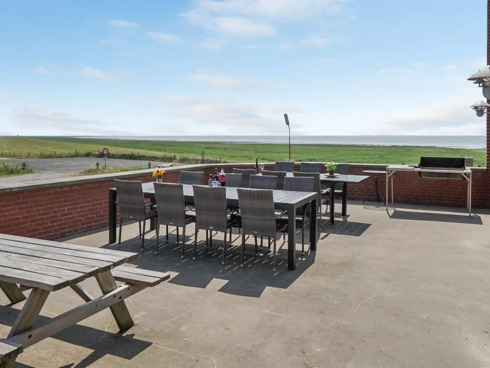 "Stilla" - 35km from the sea-Buiten