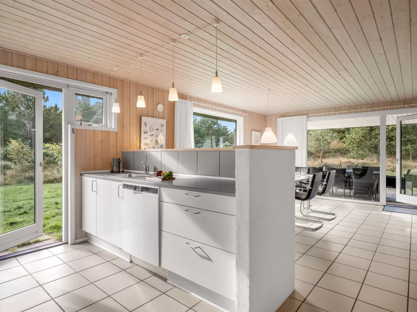 "Dix" - 900m from the sea-Binnen