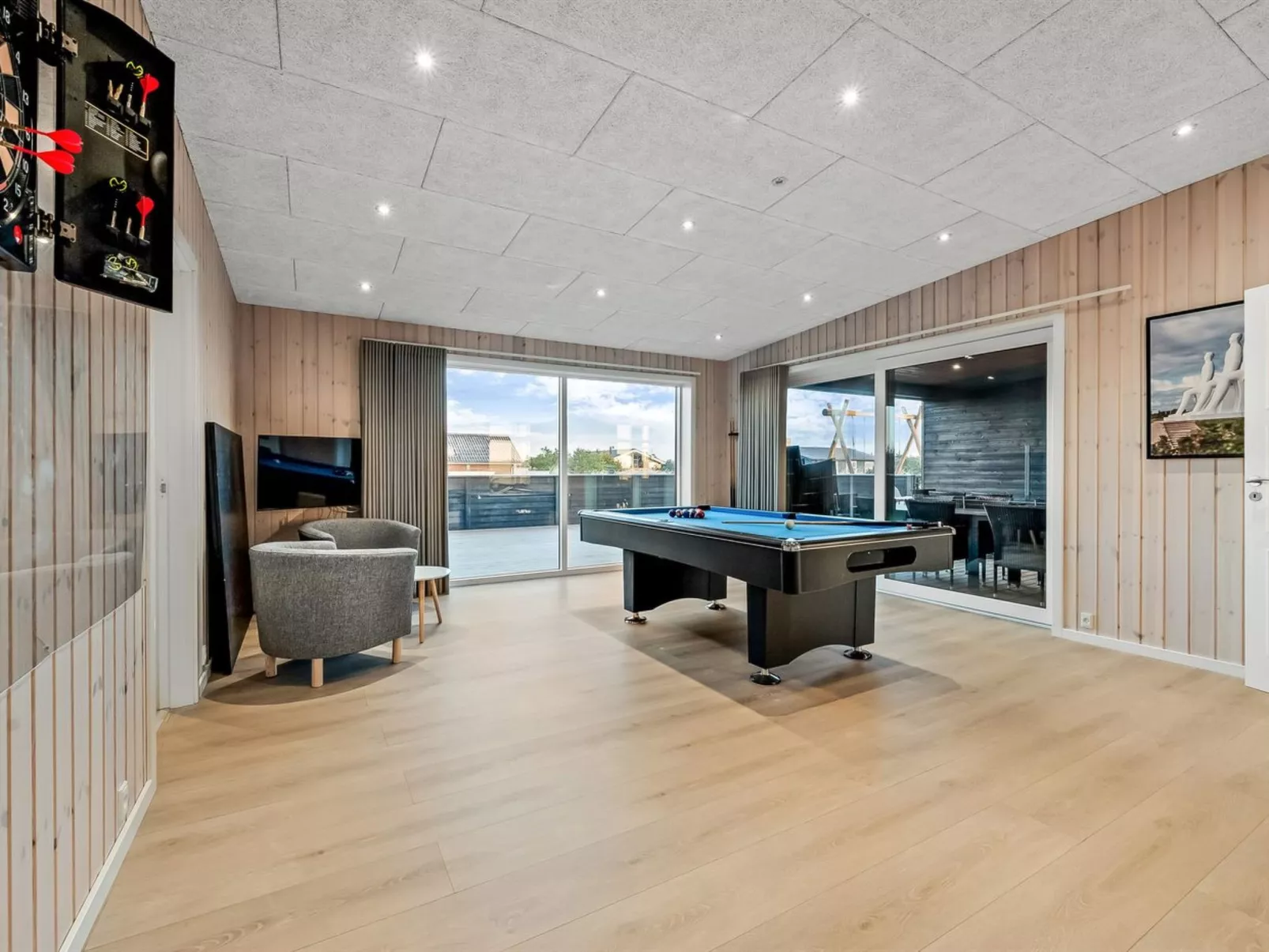 "Marius" - 400m from the sea-Binnen