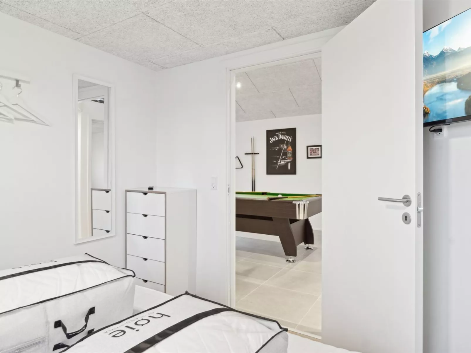 "Christian" - 600m from the sea-Binnen