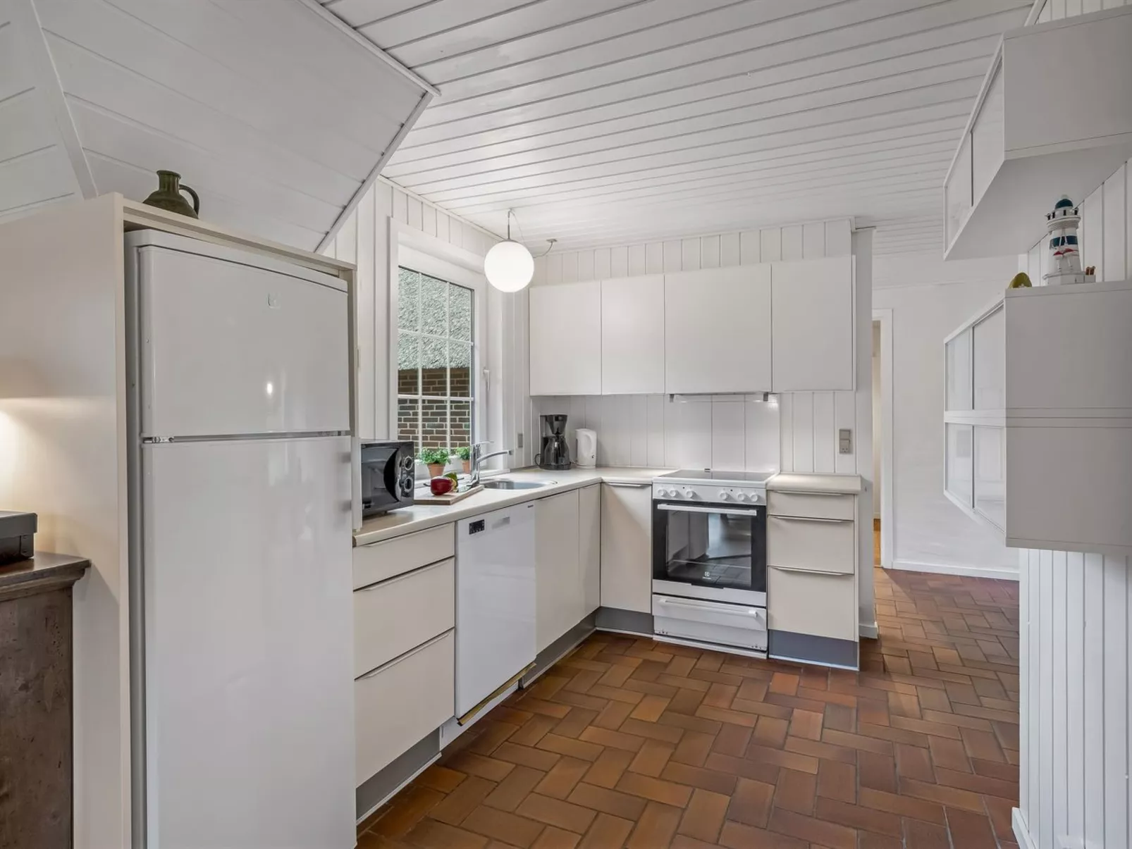 "Alisa" - 2km from the sea-Binnen