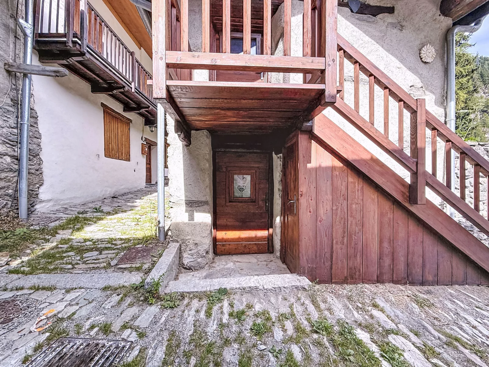 Chalet La Bergerie-Buiten