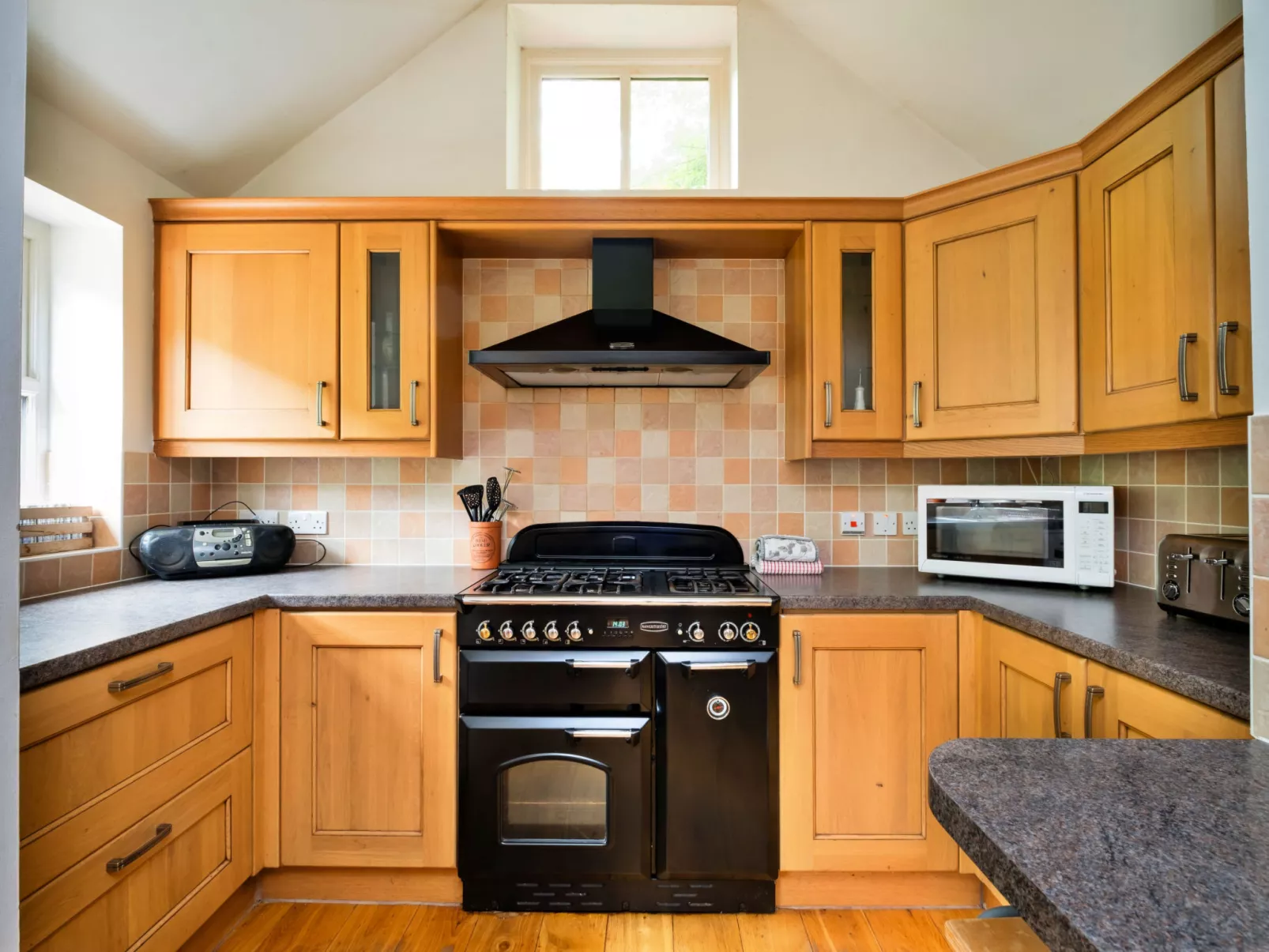 Riversdale Lodge-Binnen